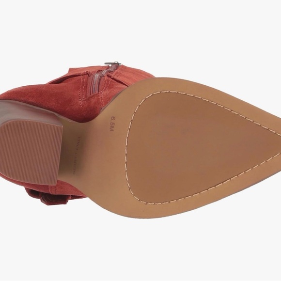 Women's Red Suede Knee-High Boots - Picture 4 of 10